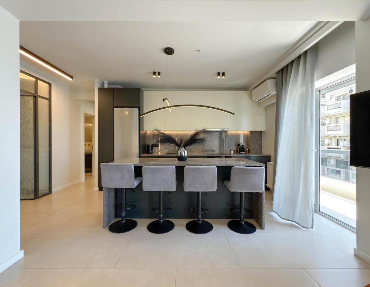 Luxury Sea View Retreat Apartment Thessaloníki Luaran gambar